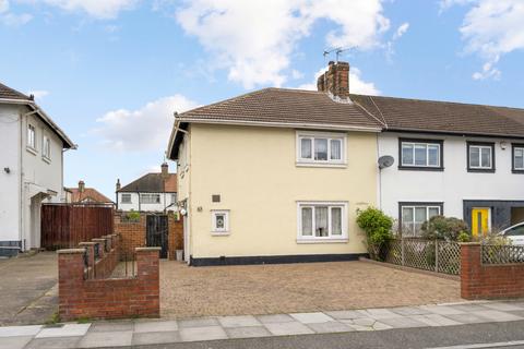 3 bedroom end of terrace house for sale, Claremont Avenue, New Malden KT3