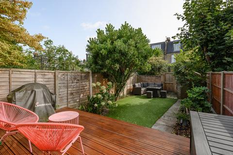 37 Cecil Road, London, SW19 1JR