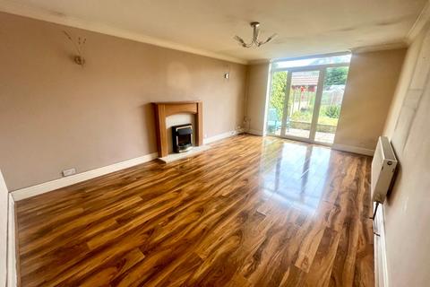 172 Fairmont Road, Grimsby, DN32 8DU