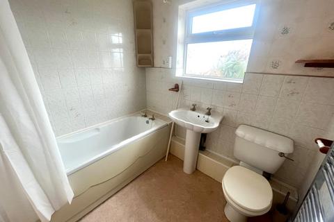 172 Fairmont Road, Grimsby, DN32 8DU