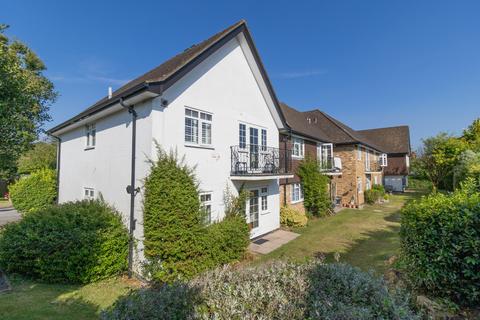 2 bedroom apartment for sale, Lexham Gardens, Amersham HP6