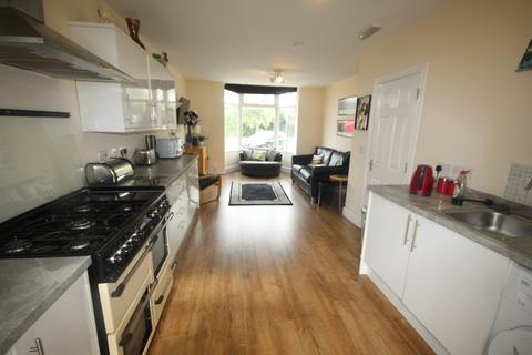 6 bedroom terraced house for sale, Newport Road, Middlesbrough TS5