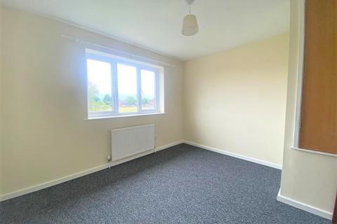 2 bedroom semi-detached house to rent, Adams Drive, Greater Manchester WN3