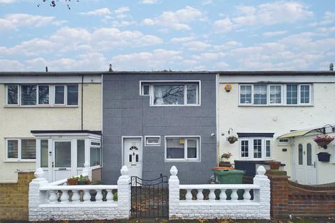 3 bedroom terraced house for sale, Mortlake Road, Canning Town, London E16