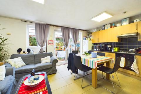 3 bedroom terraced house for sale, Mortlake Road, Canning Town, London E16