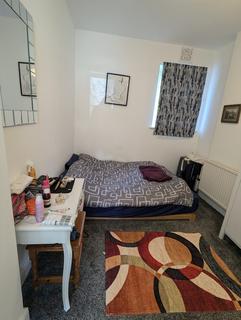 1 bedroom flat to rent, Garthorne Road, London, SE23