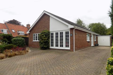 4 bedroom detached bungalow for sale, Church Street, Whatton, Nottingham