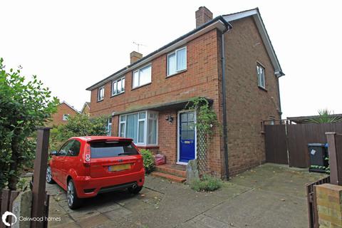 2 bedroom semi-detached house for sale, Chilham Avenue, Westgate