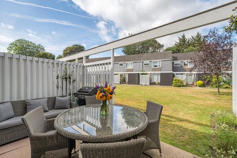 13 Edinburgh Gardens, Windsor, SL4 2AN