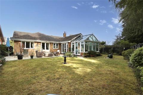 3 bedroom bungalow for sale, Holyrood Close, Ipswich, Suffolk, IP2