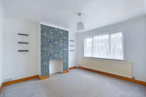 3 bedroom end of terrace house for sale, Turner Road, Worthing BN14 8PY