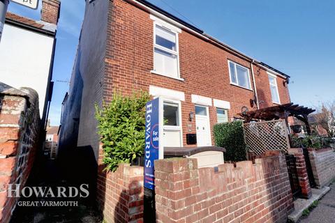 3 bedroom terraced house for sale, Tan Lane, Caister-on-Sea