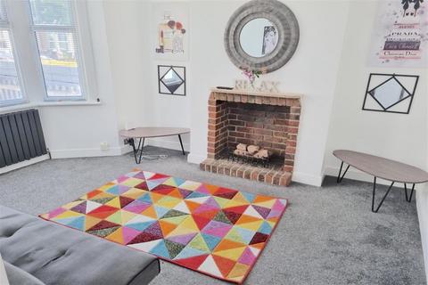 undefined, London SE25