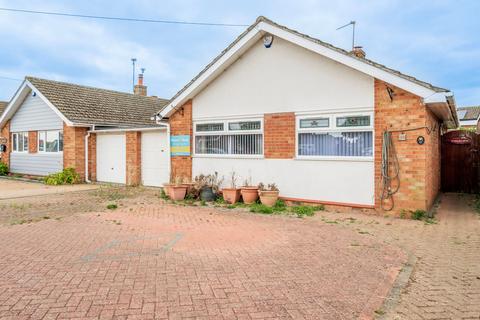 3 bedroom bungalow for sale, Brooke Avenue, Caiser-On-Sea