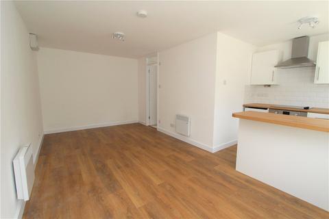 Studio to rent, Beardsley Way, London, W3