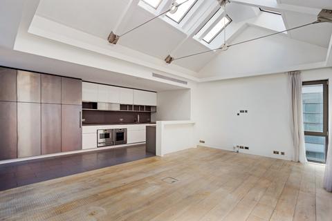 2 bedroom apartment for sale, Hollen Street, Soho, London, W1F