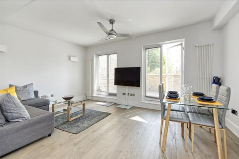 2 bedroom flat for sale, Shepherd's Bush W12