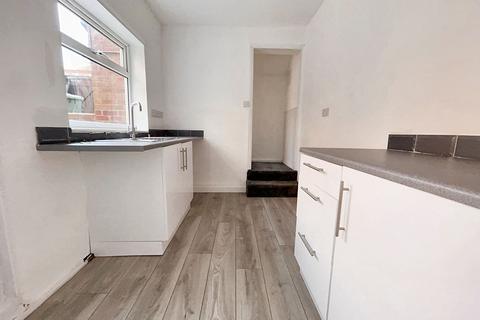 2 bedroom ground floor flat for sale, Stowell Terrace, Gateshead, Tyne & Wear, NE10 0NX