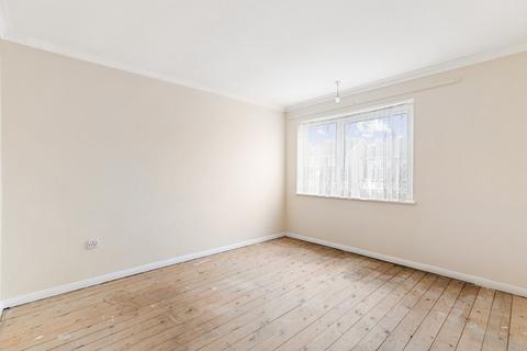 74 Coniston Road, Folkestone, CT19 5JQ