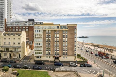 3 bedroom apartment for sale, Kings Road, Brighton