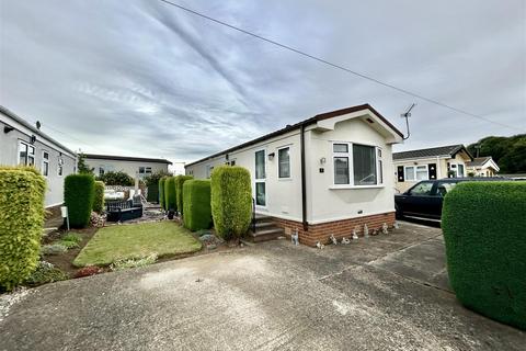 2 bedroom park home for sale, Newfield Crescent, Garforth, Leeds