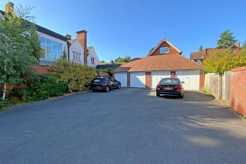 4 bedroom end of terrace house for sale, Ridgway Road, Stoneygate, Leicester