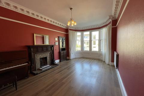 2 bedroom flat to rent, Lauderdale Street, Edinburgh EH9