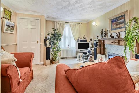 2 bedroom semi-detached house for sale, Somerset Close, Rawcliffe