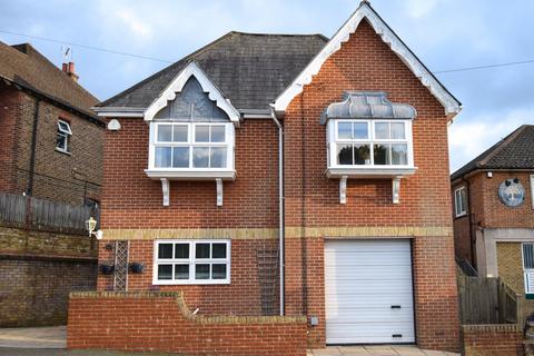 4 bedroom detached house for sale, Argyle Road, Sevenoaks, TN13