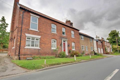 4 bedroom terraced house for sale, West End, Walkington