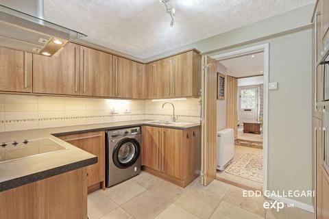 3 Swingleton Green, Monks Eleigh, Ipswich, IP7 7AB