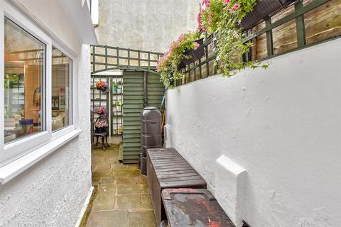 51 Foord Road, Folkestone, CT19 5AE