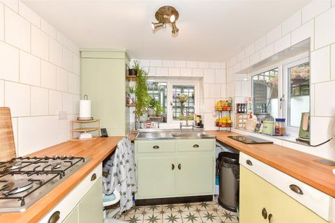 51 Foord Road, Folkestone, CT19 5AE