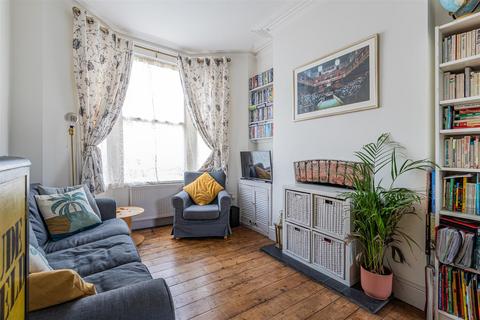 3 bedroom terraced house for sale, Inverness Place, Cardiff CF24