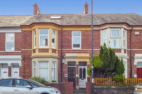 4 bedroom maisonette for sale, Trevor Terrace, North Shields