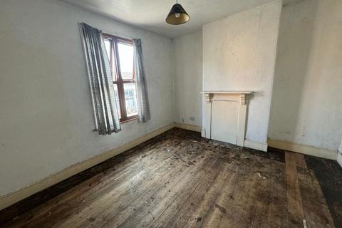 3 bedroom terraced house for sale, 433 St. Saviours Road, North Evington, Leicester, LE5 4HH