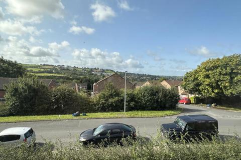 74 Barton Road, Barnstaple, EX32 8NG