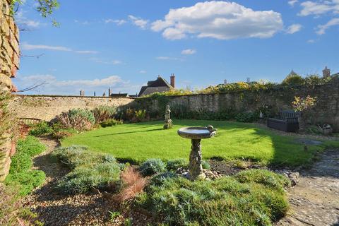 5 bedroom detached house for sale, High Street, Stalbridge, Sturminster Newton