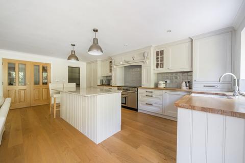 4 Benifold Place, Fernhurst, Haslemere, GU27 3DA