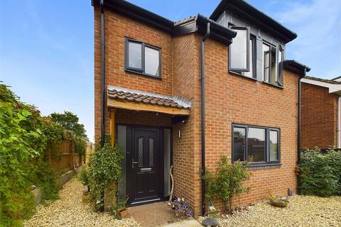 3 bedroom detached house for sale, Abbotswood Road, Brockworth, Gloucester, Gloucestershire, GL3