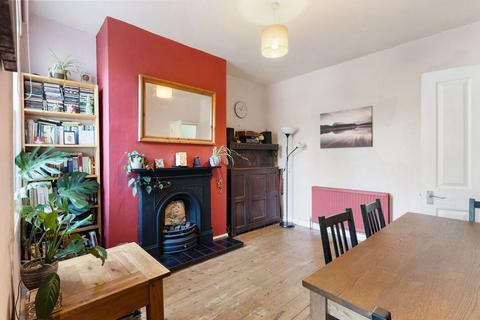 15 Lindsay Road, Worcester Park, KT4 8LF