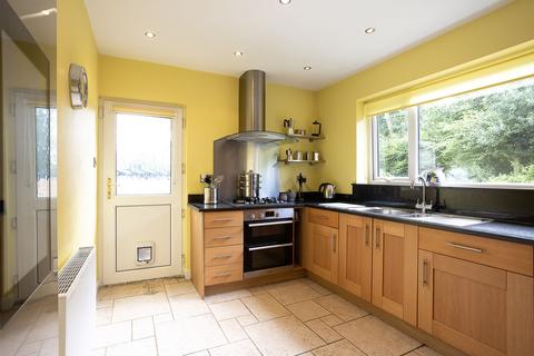 3 bedroom semi-detached house for sale, Rossett Holt View, Harrogate, HG2