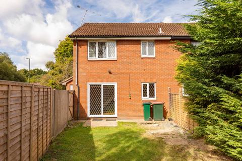 1 bedroom house for sale, St. Brelades Road, Crawley RH11