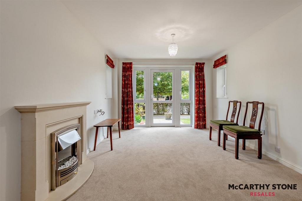 8617104-interior15-800.jpg