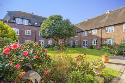 1 bedroom apartment to rent, Rose Court, Chichester, West Sussex