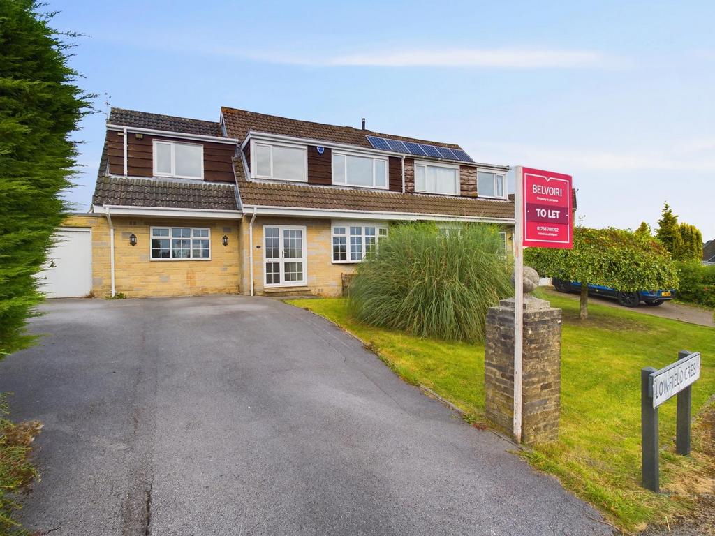 Lowfield Crescent, Silsden, BD20 4 bed semidetached house to rent £