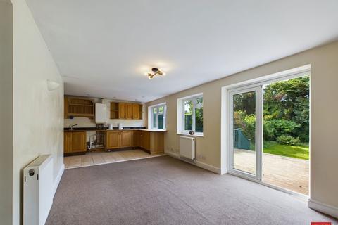 21 Boverton Avenue, Brockworth, Gloucester, GL3 4ER