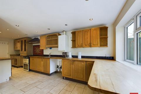 21 Boverton Avenue, Brockworth, Gloucester, GL3 4ER