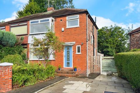 3 bedroom semi-detached house for sale, Charlbury Avenue, Manchester M25