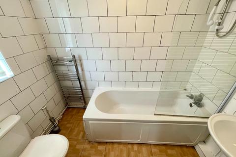 31 Elgar Path, Luton, LU2 7RJ